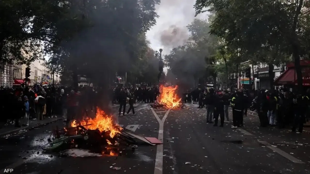 France Reels from Deadly Riots and Looting Amidst Escalating Unrest