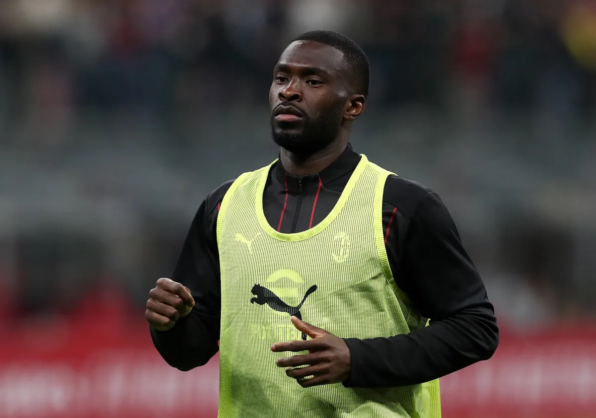 Newcastle Eyes January Defensive Boost Amidst Squad Strain