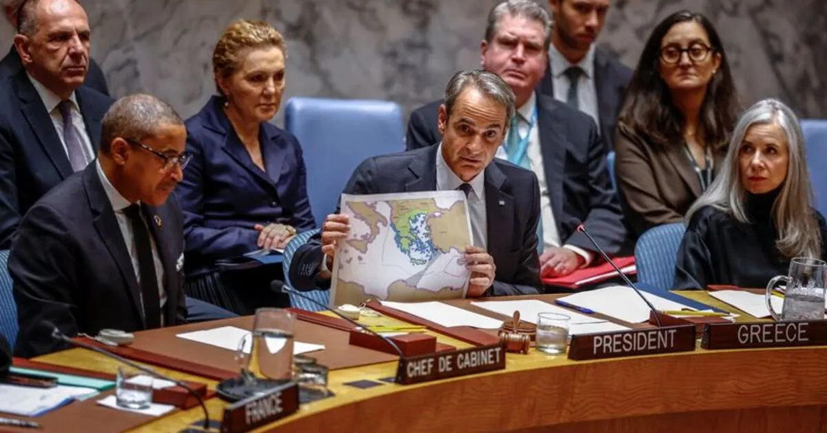 Greek PM Mitsotakis Denounces Turkey-Libya Maritime Deal, Urges Black Sea Truce